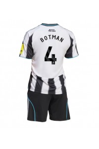 Newcastle United Sven Botman #4 Babyklær Hjemme Fotballdrakt til barn 2025-26 Korte ermer (+ Korte bukser)